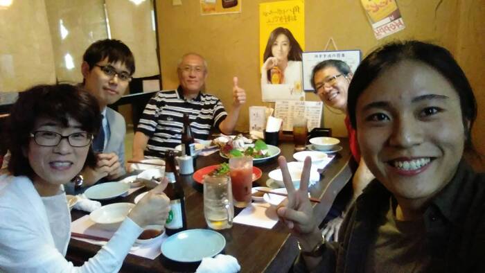 與校長、老師們一起聚餐